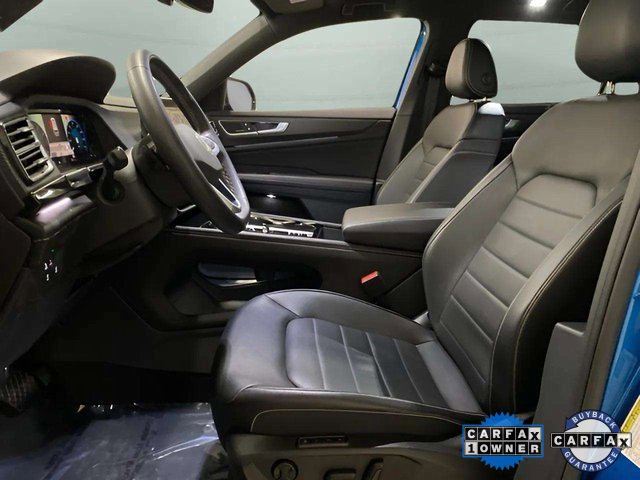 Used 2024 Volkswagen Atlas Cross Sport SEL image 18