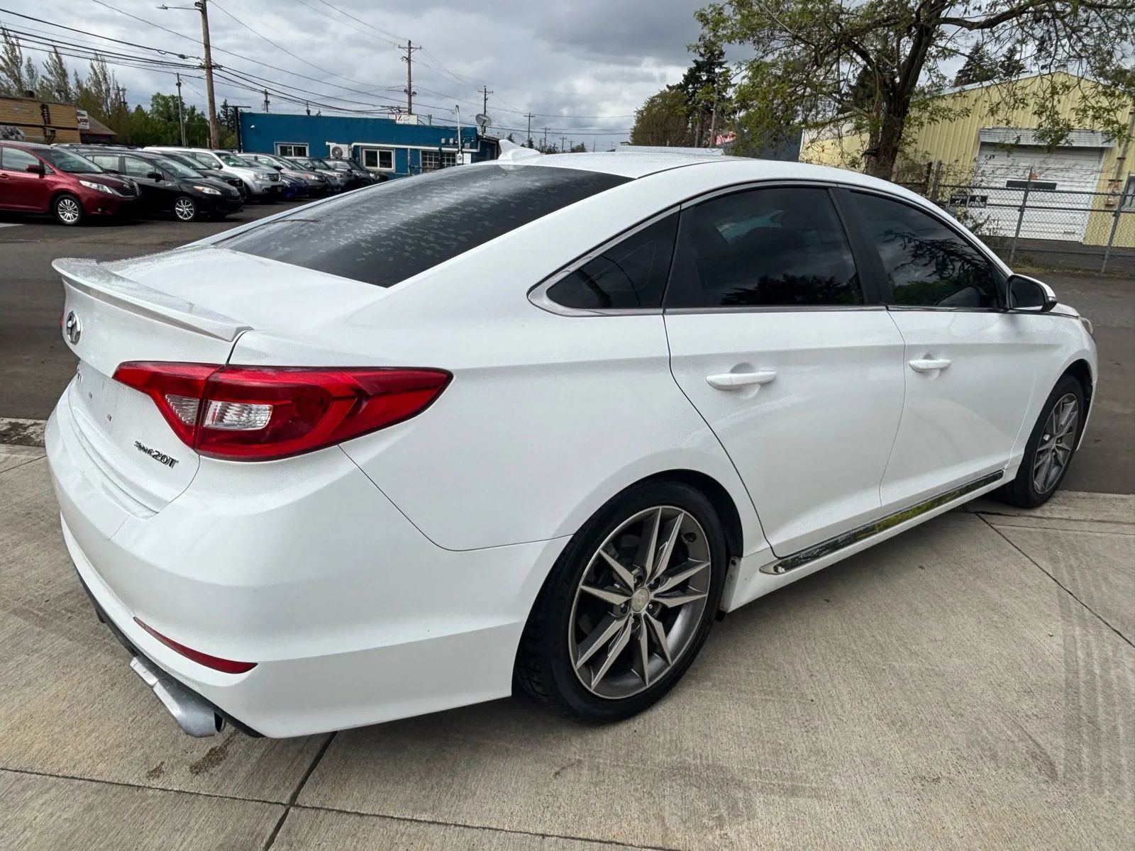 Used 2017 Hyundai Sonata Sport 2.0T image 4