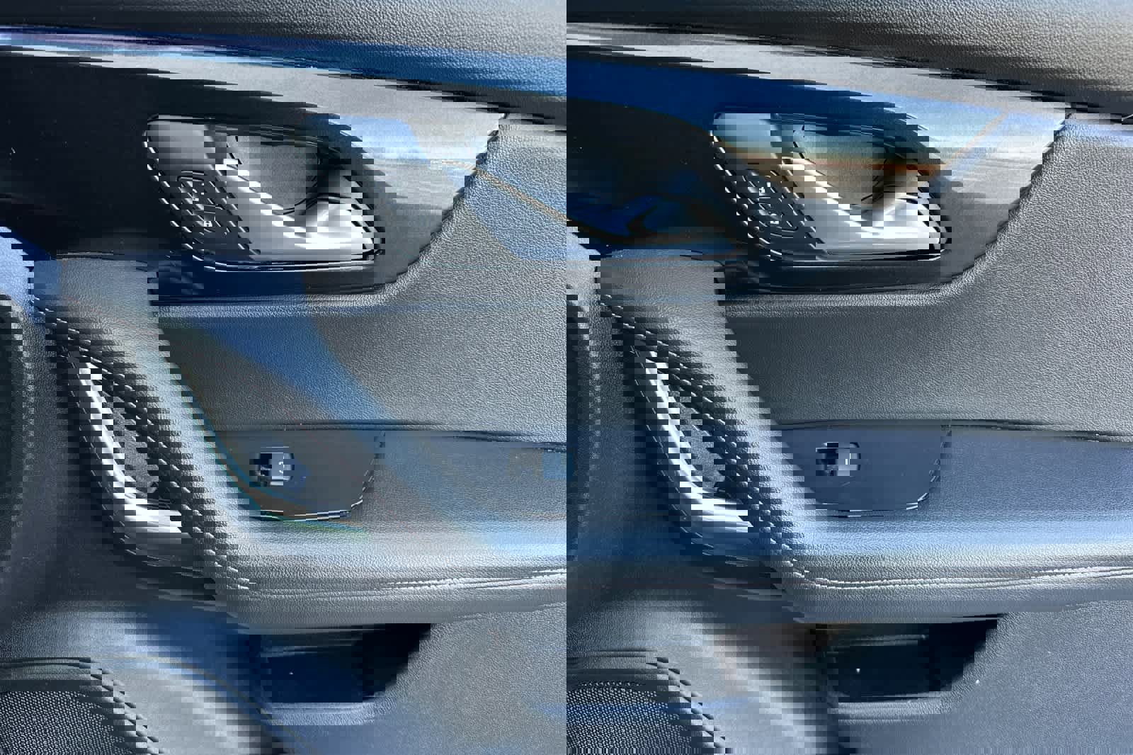 Used 2022 Chevrolet Blazer Premier w/ Enhanced Convenience Package AWD/4WD image 19