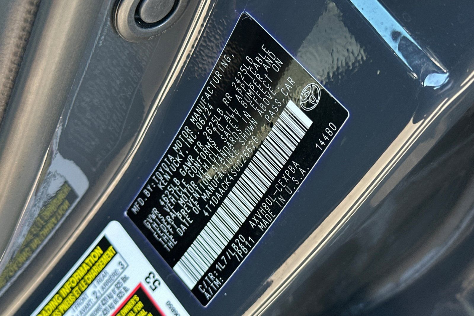 Used 2025 Toyota Camry XSE FWD image 39