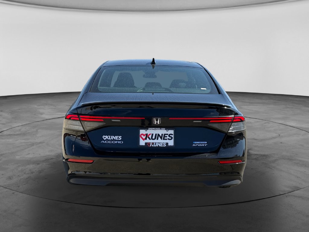 Used 2024 Honda Accord Sport image 8