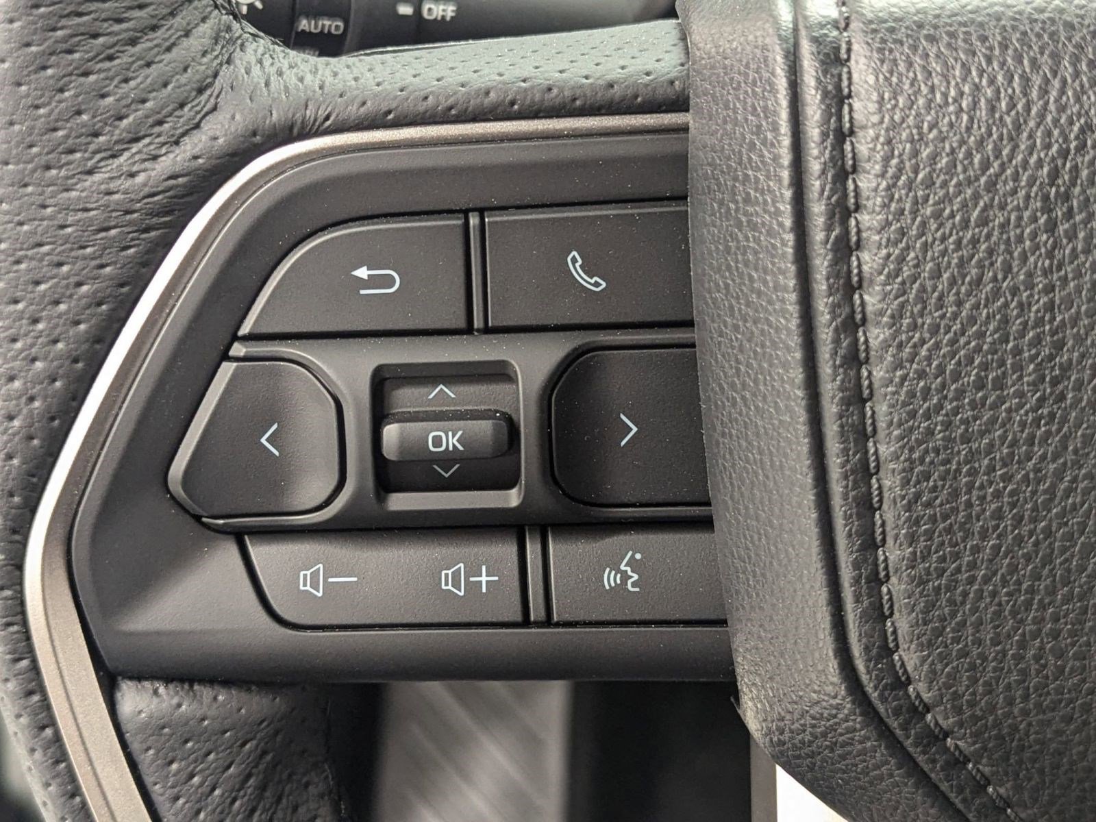 New 2025 Toyota Tacoma SR image 12