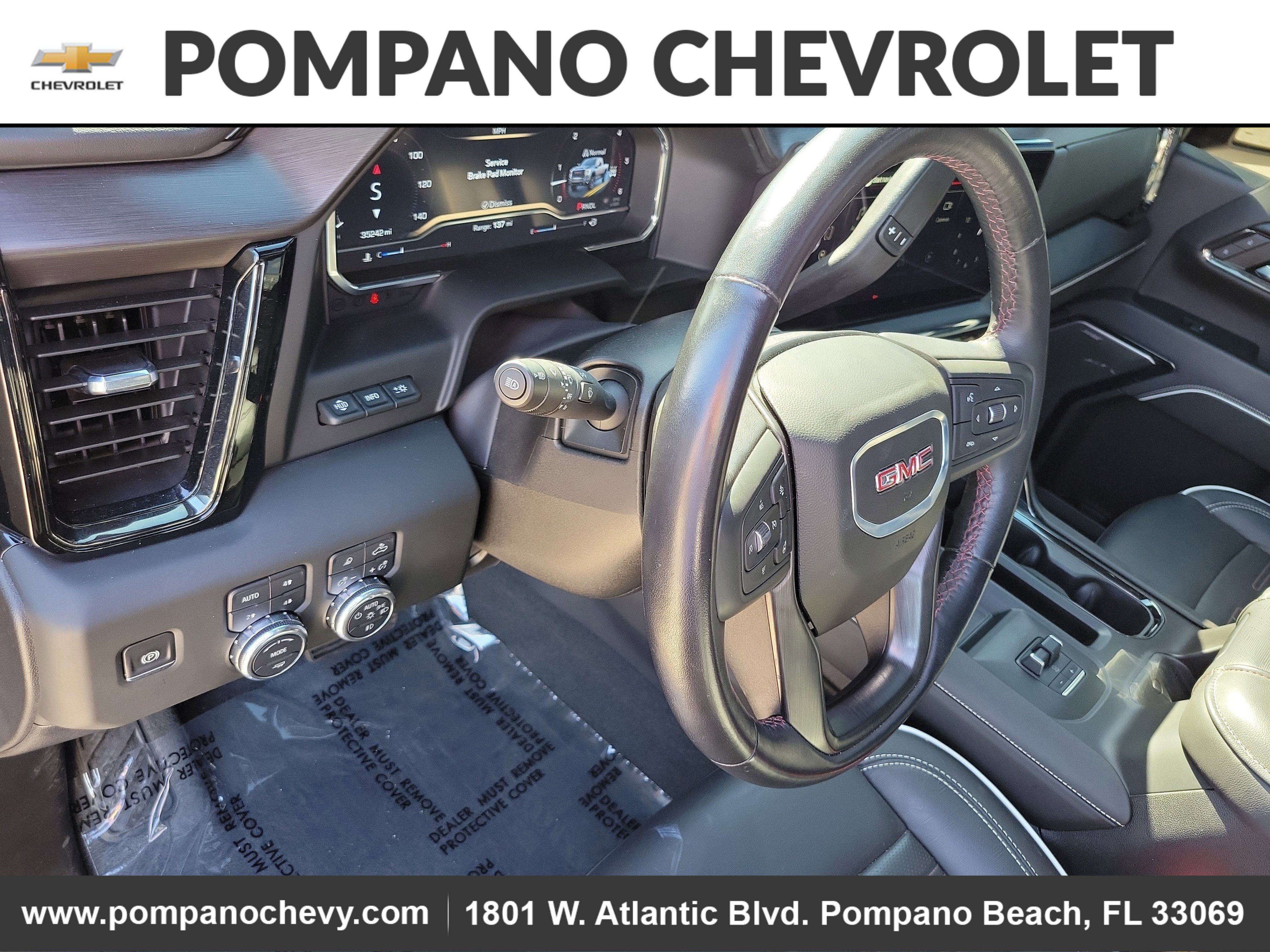 Used 2024 GMC Sierra 2500 AT4X image 17