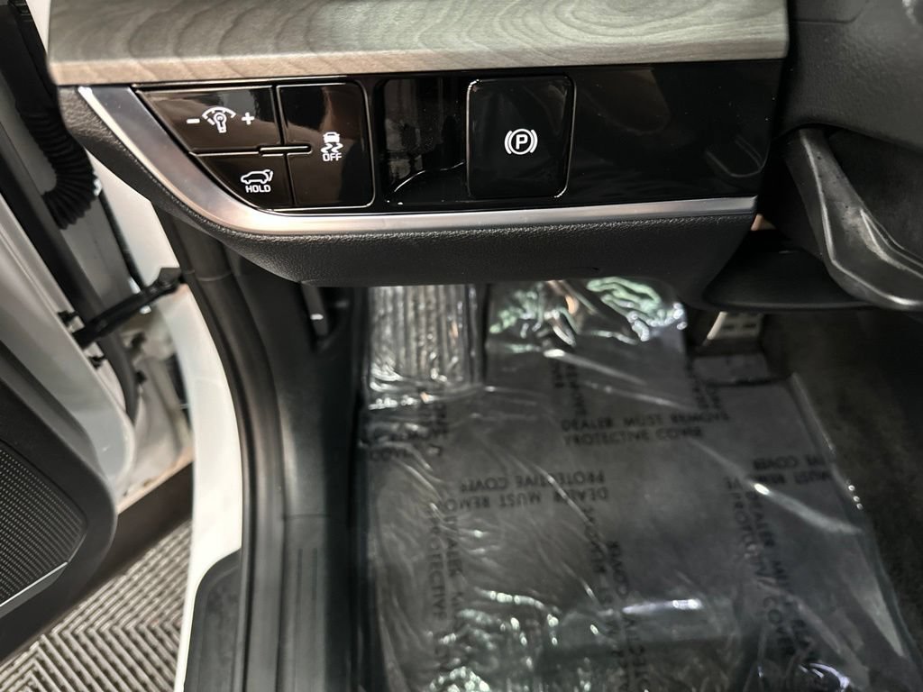 Used 2024 Kia Sportage X-Pro AWD/4WD image 31