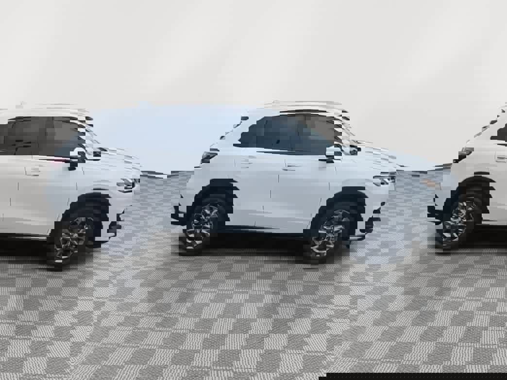 Certified 2026 Honda HR-V LX image 9