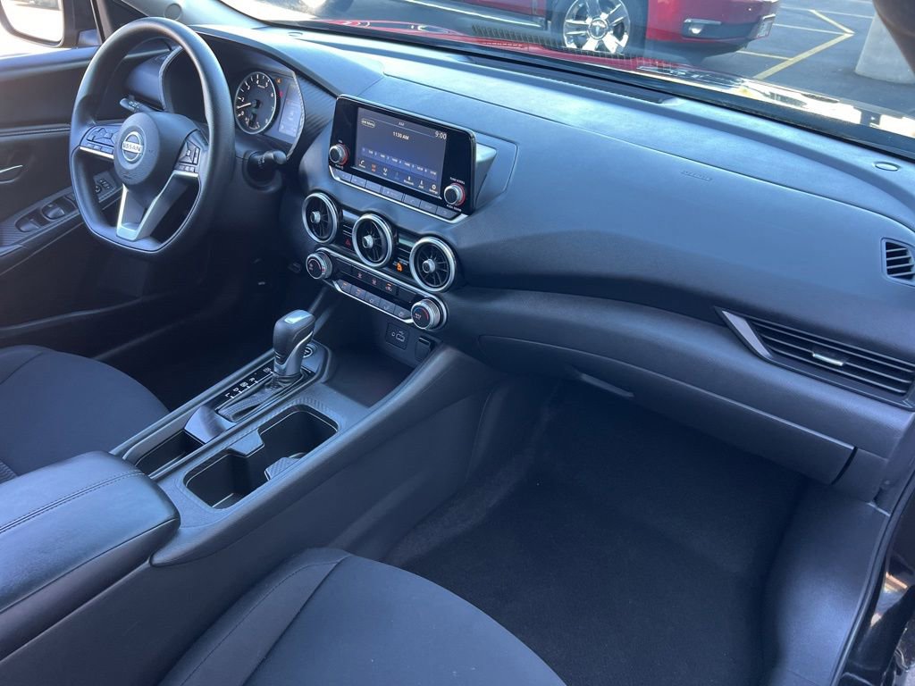 Certified 2023 Nissan Sentra S FWD image 18