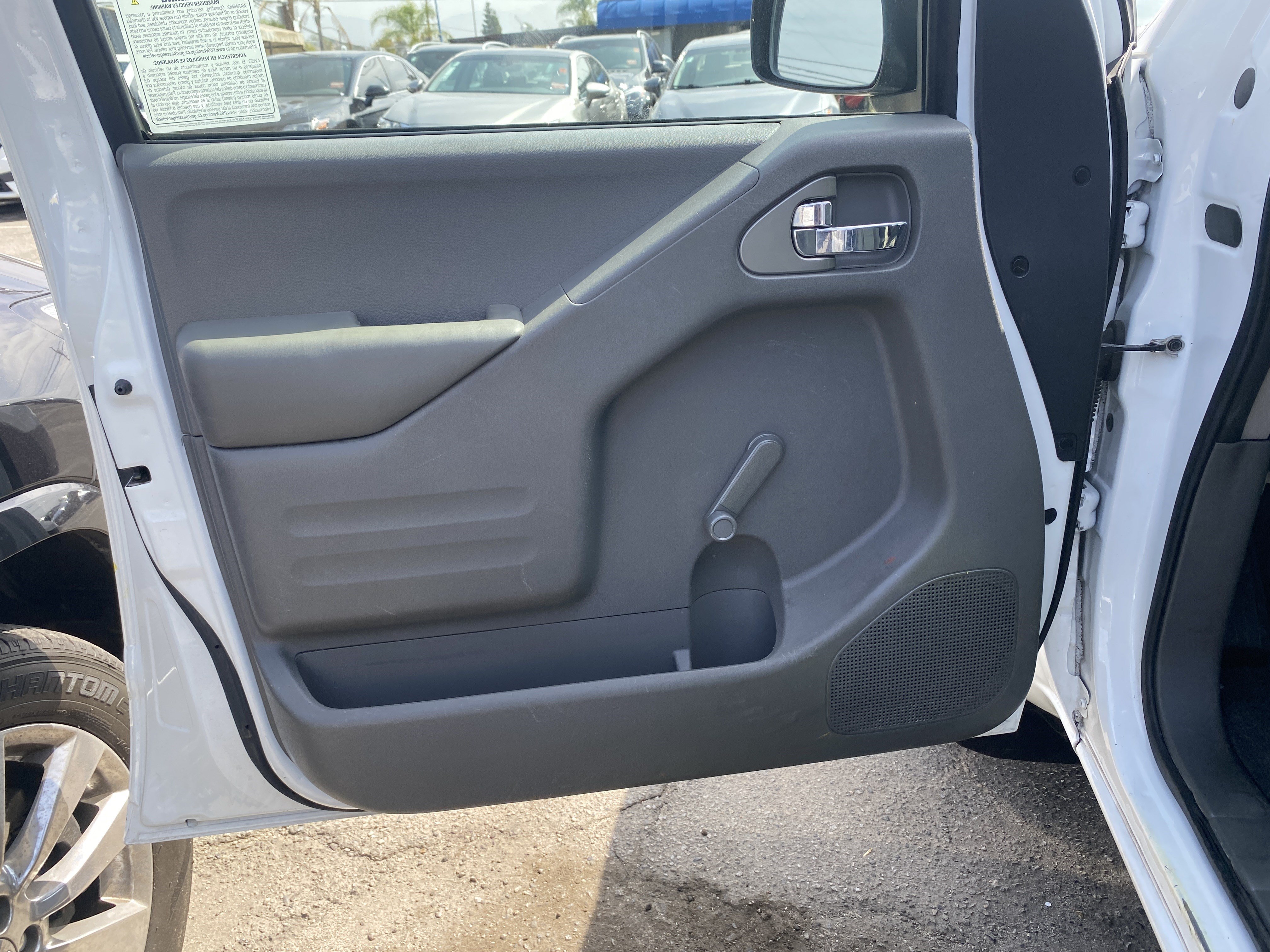 Used 2019 Nissan Frontier S RWD image 15