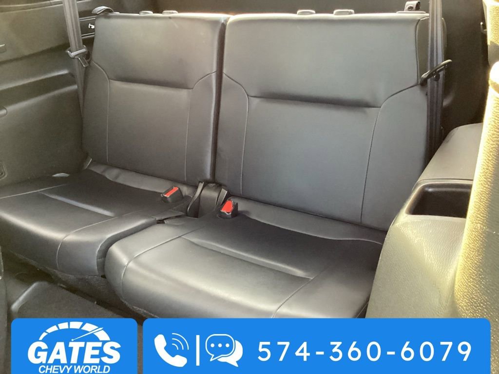 Used 2025 Mitsubishi Outlander SE image 15