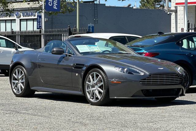Used 2013 Aston Martin V8 Vantage S RWD image 2