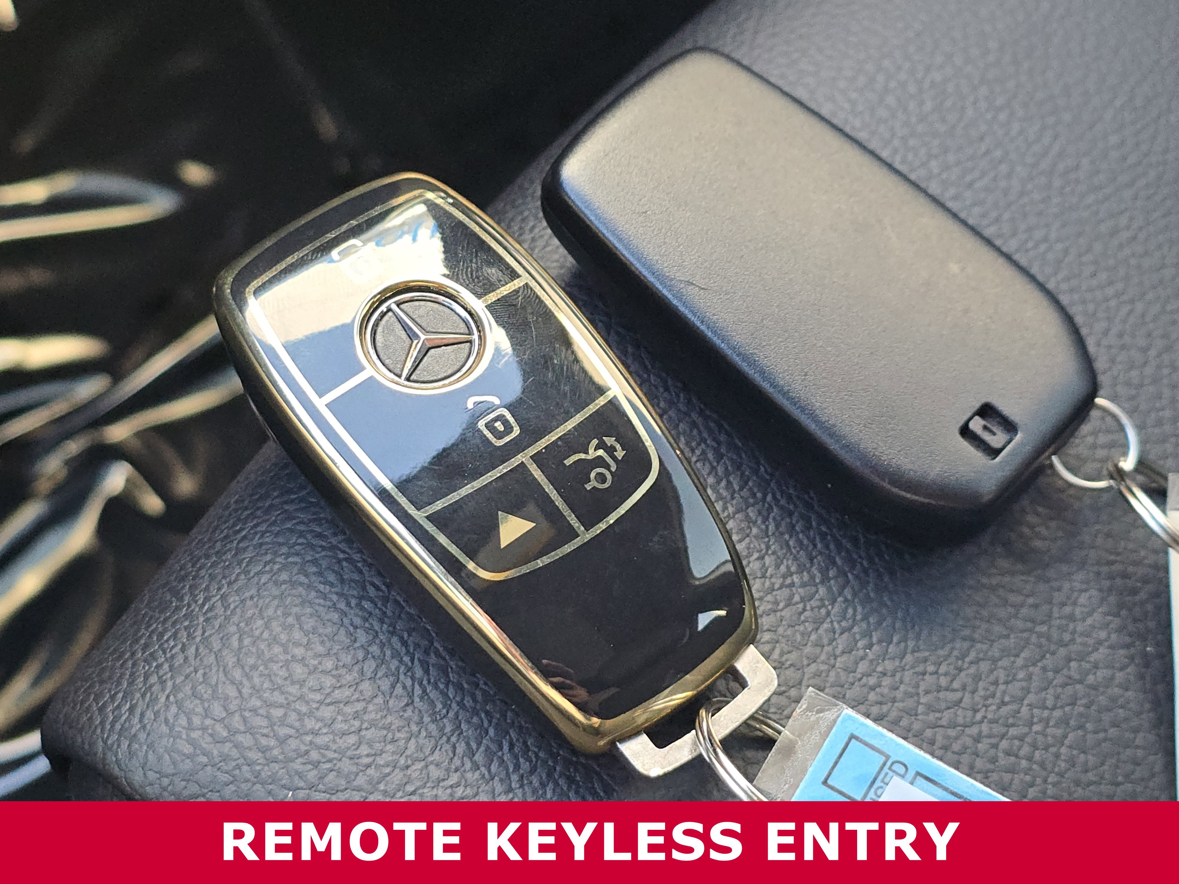 Used 2023 Mercedes-Benz GLB 250 4MATIC image 31