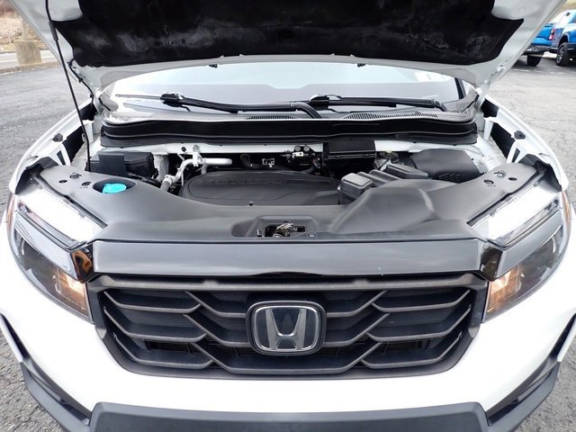 Used 2021 Honda Ridgeline Sport image 14