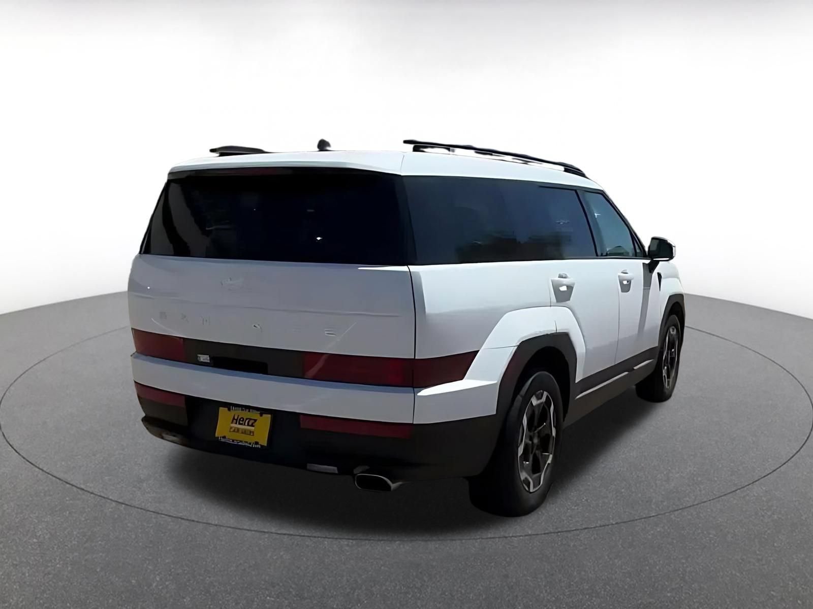 Used 2025 Hyundai Santa Fe SEL FWD image 13
