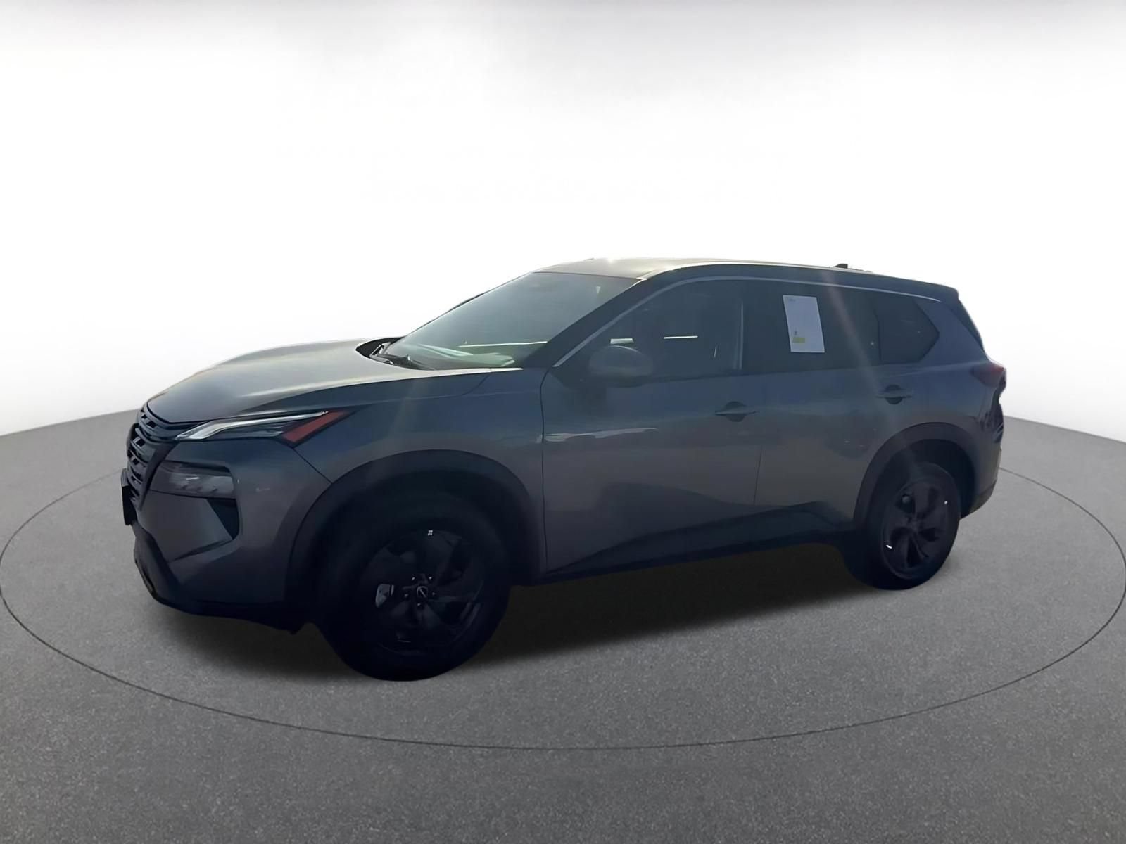 Used 2026 Nissan Rogue SV AWD/4WD image 8