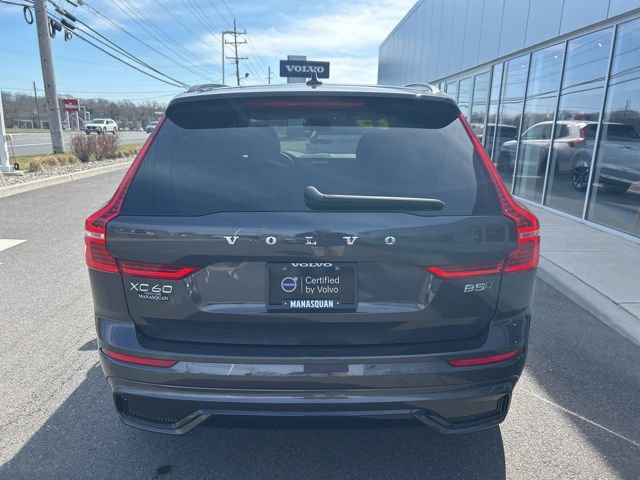 Certified 2025 Volvo XC60 B5 Plus image 4