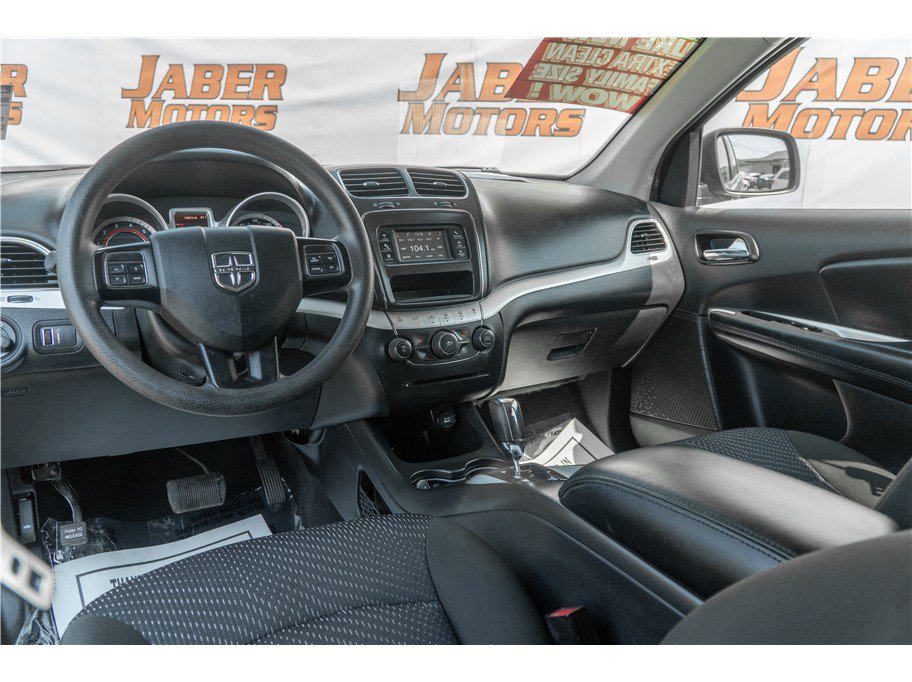 Used 2019 Dodge Journey SE FWD image 23