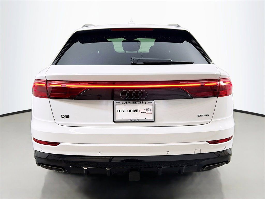 New 2026 Audi Q8 Premium Plus AWD/4WD image 6