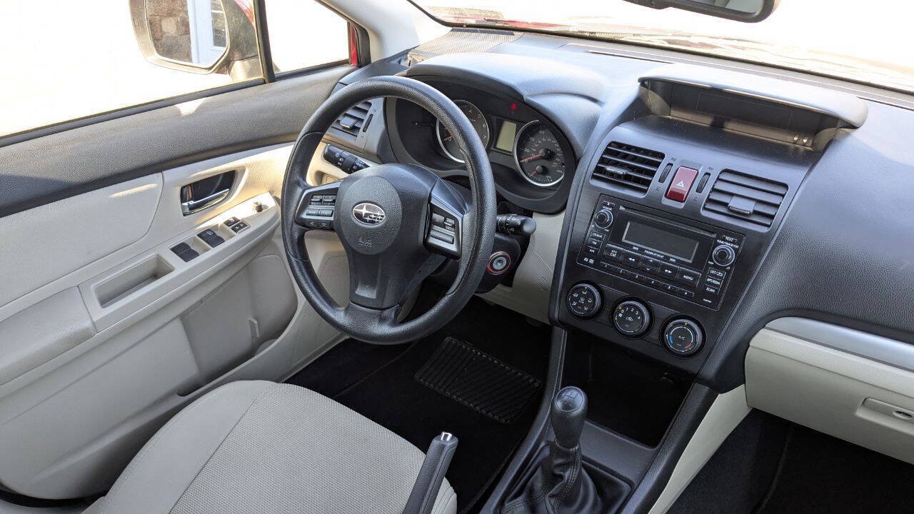 Used 2013 Subaru Crosstrek 2.0i Premium AWD/4WD image 28