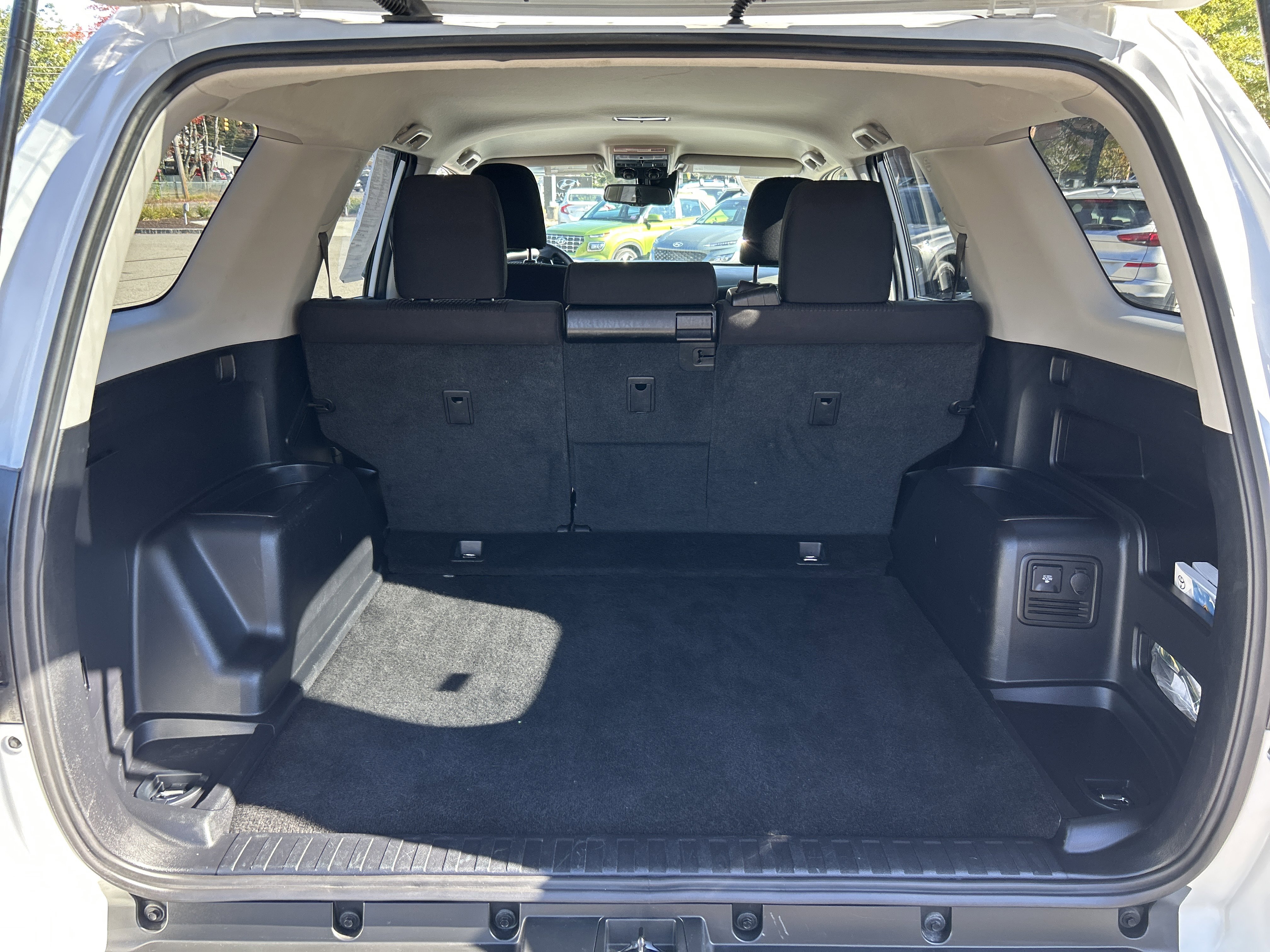 Used 2024 Toyota 4Runner TRD Off-Road image 18