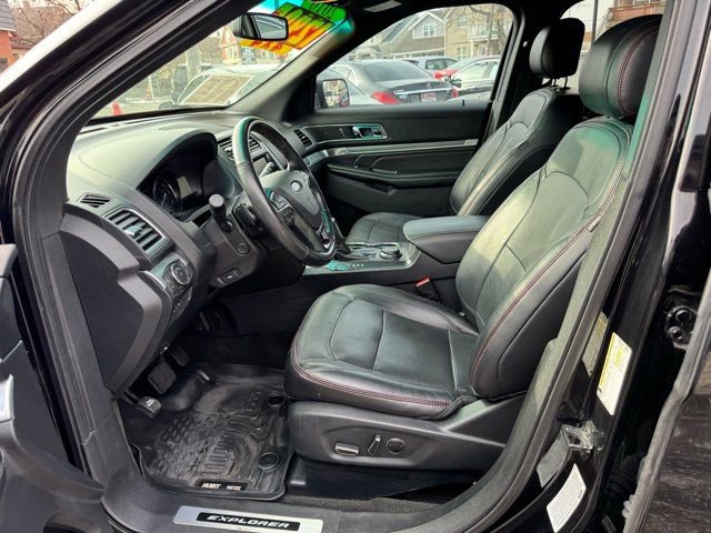 Used 2016 Ford Explorer Sport w/ Equipment Group 401A image 9