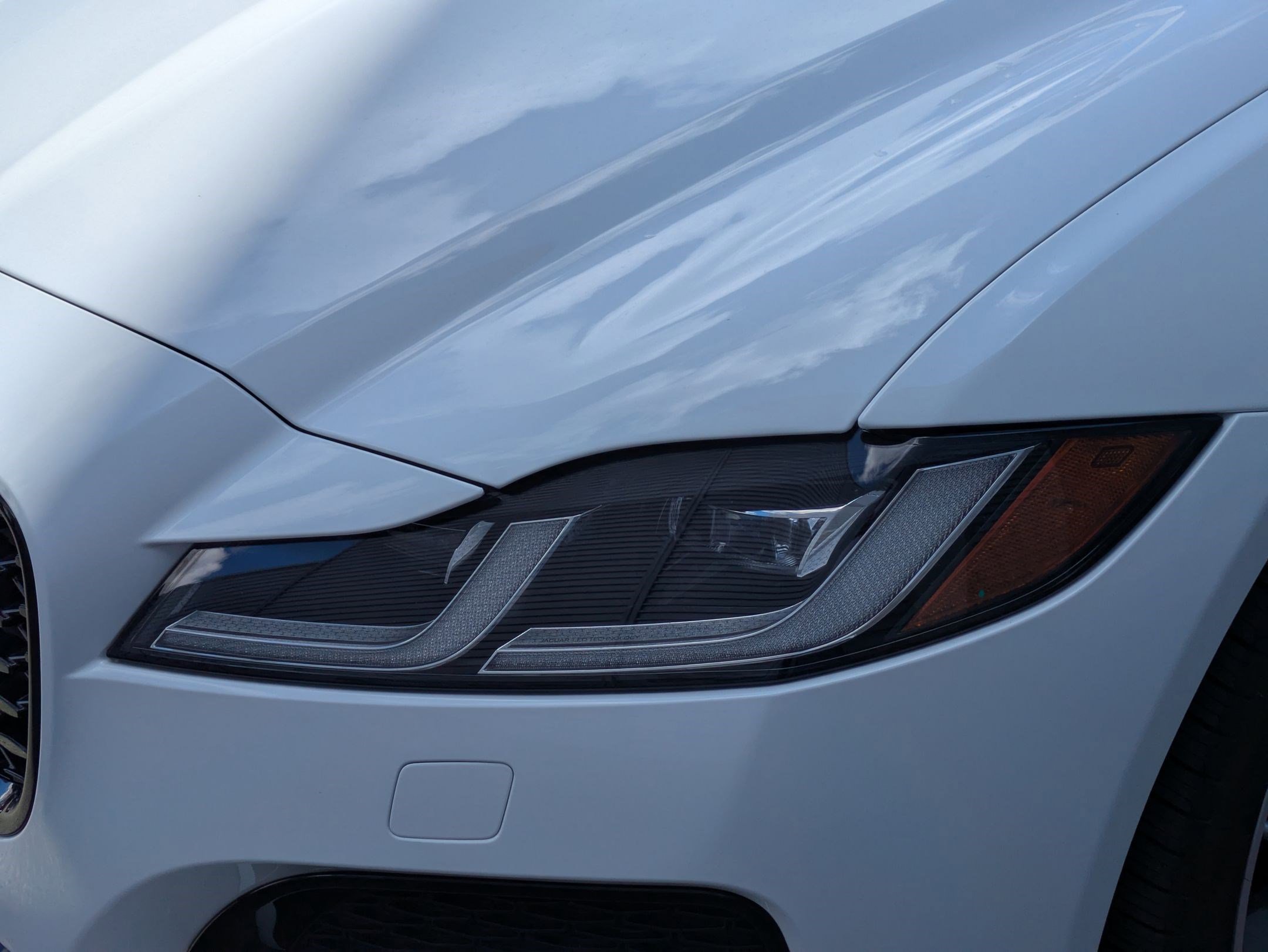 Used 2024 Jaguar XF R-Dynamic SE image 12