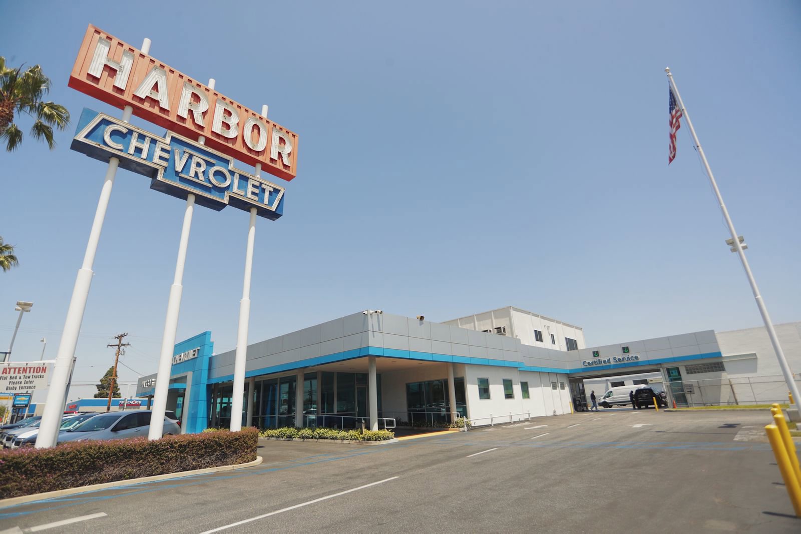 Used 2022 Chevrolet Malibu LS FWD image 37