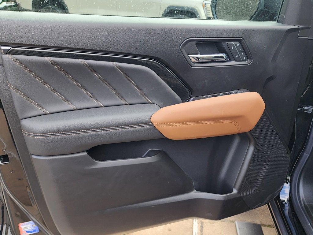 New 2026 GMC Canyon AT4 w/ Technology Plus Package image 13