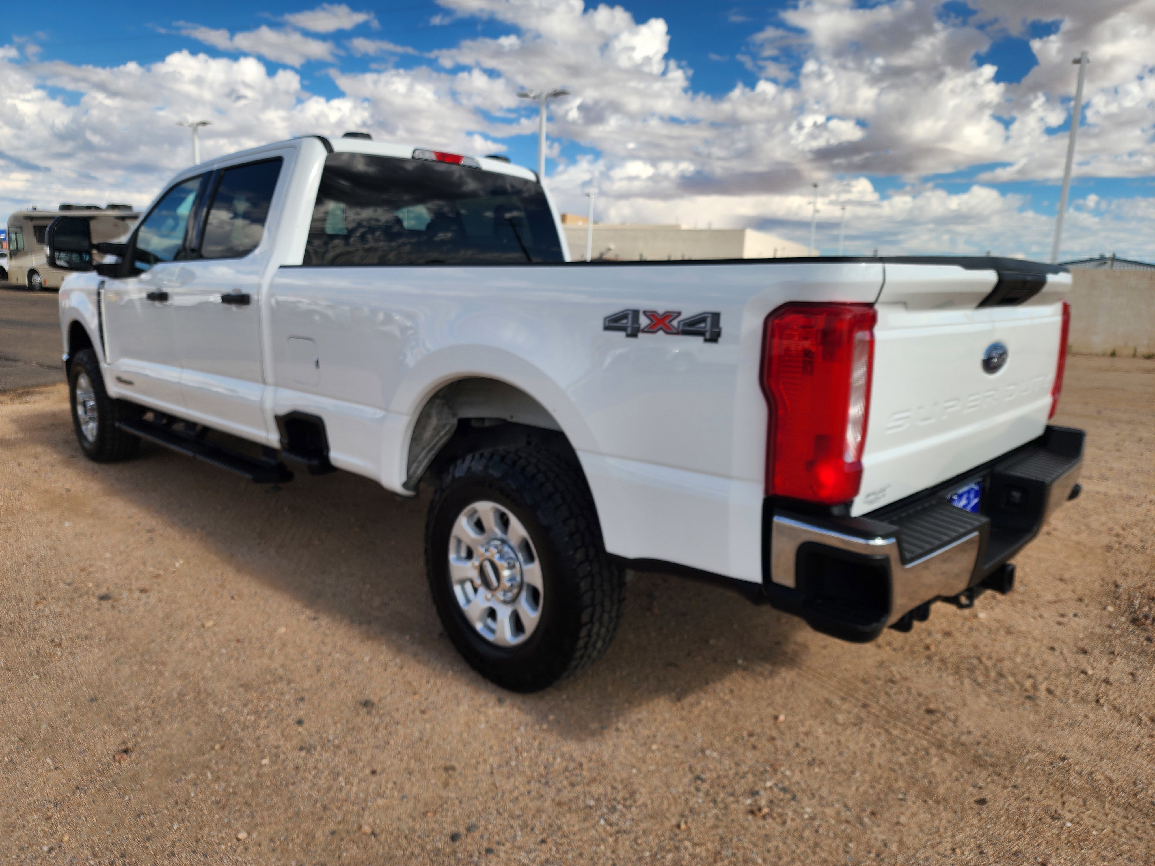 Used 2024 Ford F250 XLT image 8