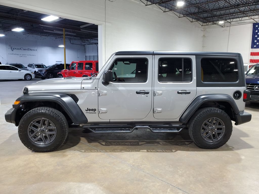 Used 2019 Jeep Wrangler Unlimited Sport AWD/4WD image 13