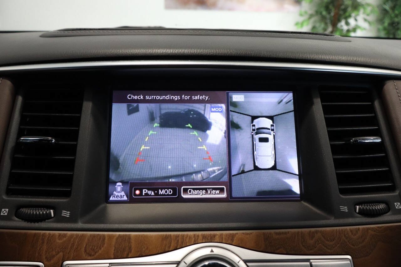 Used 2017 INFINITI QX80 Limited AWD/4WD image 22