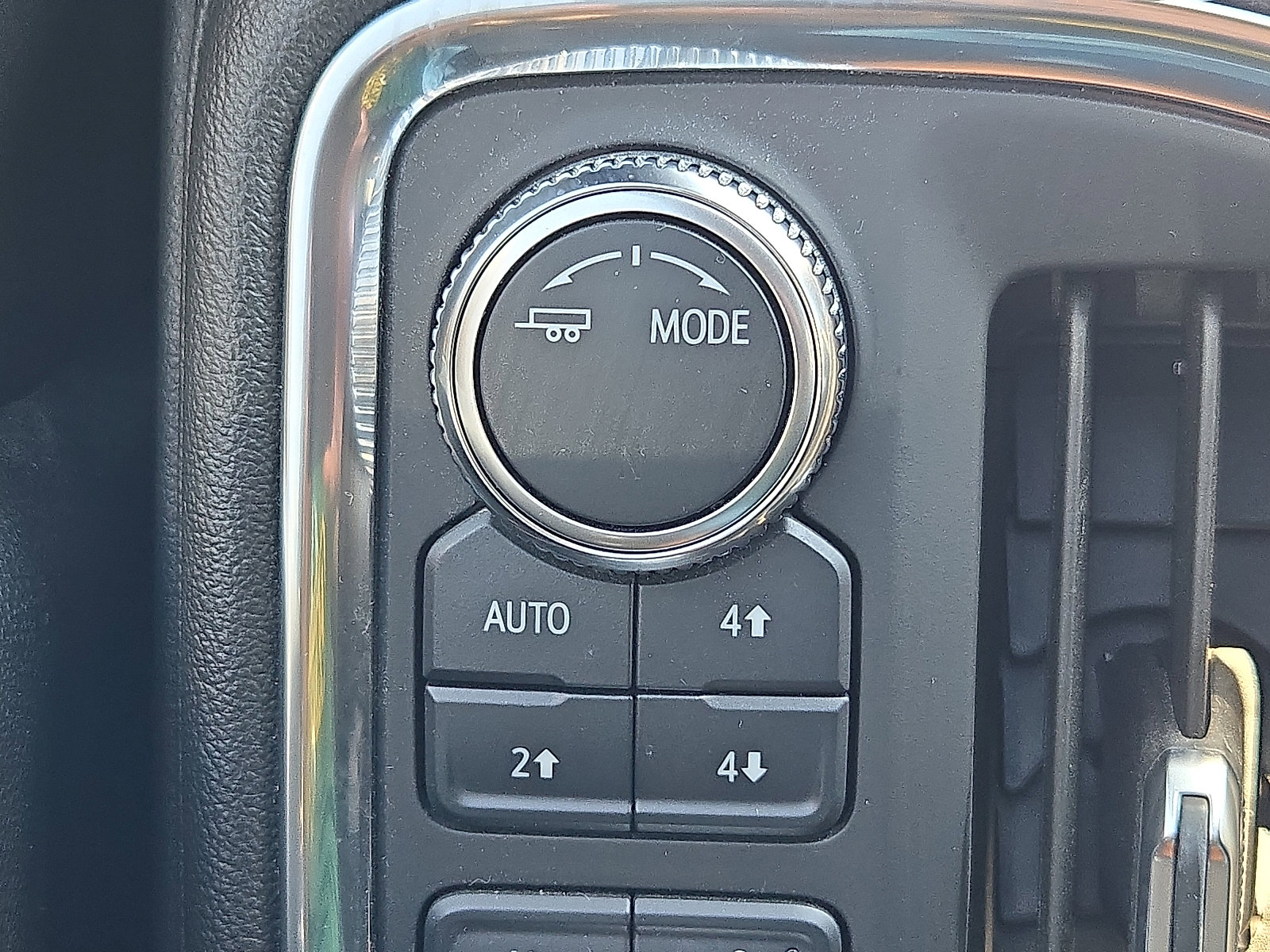 Used 2021 GMC Sierra 1500 Elevation w/ Preferred Package image 27