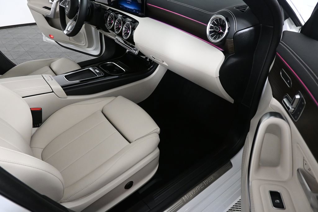 Used 2026 Mercedes-Benz CLA 250 image 22