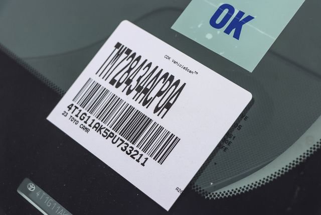 Used 2023 Toyota Camry SE image 29