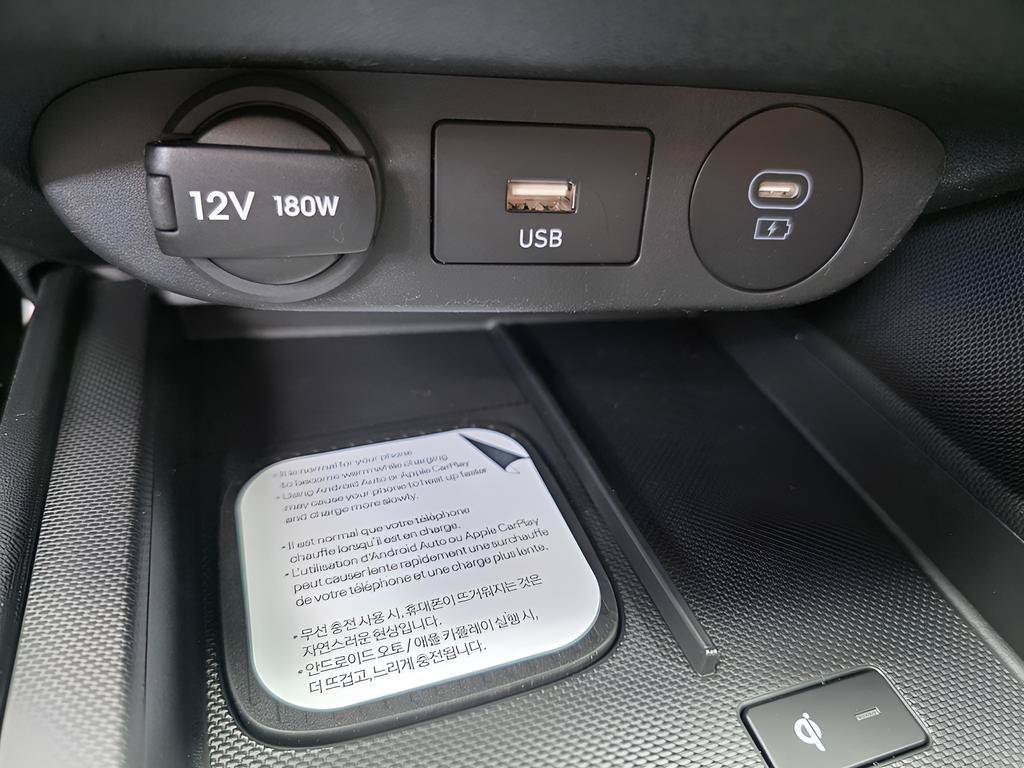 New 2026 Hyundai Elantra Sport FWD image 21