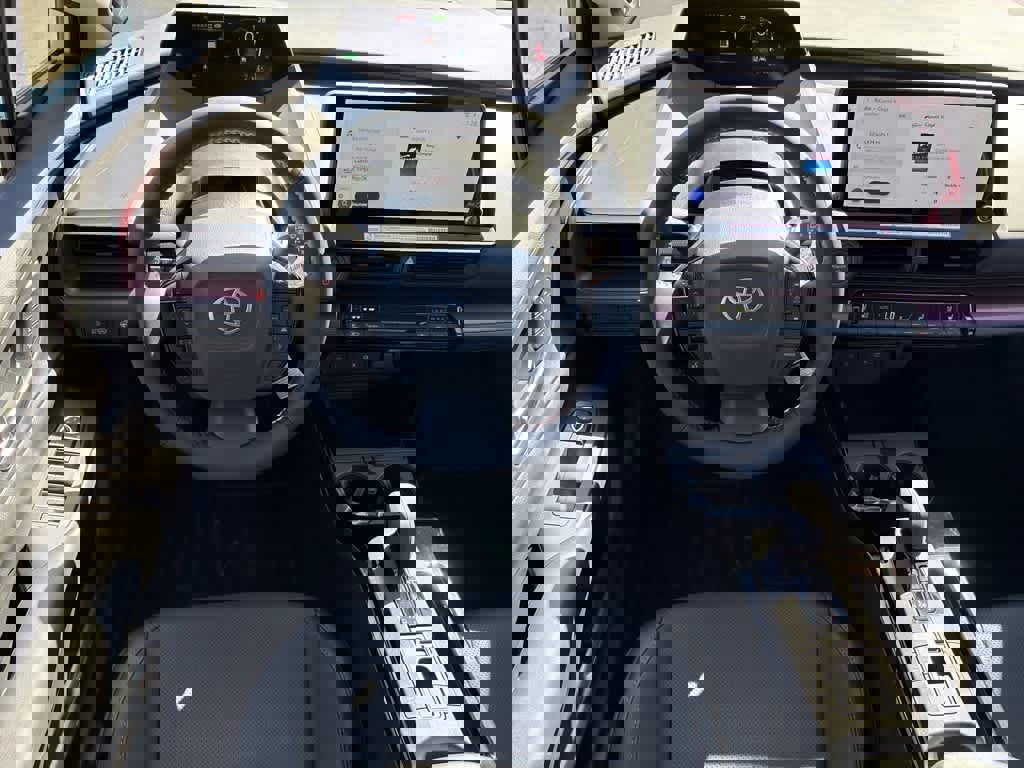 New 2026 Toyota Prius XSE Premium image 4