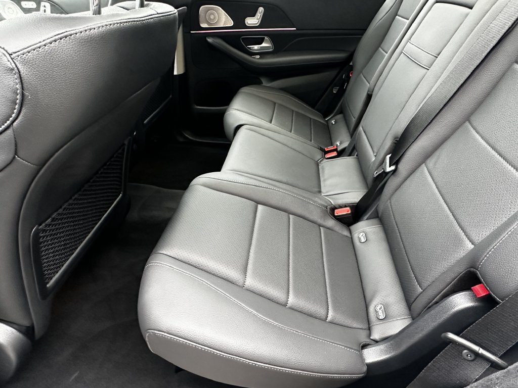 Certified 2026 Mercedes-Benz GLS 450 4MATIC image 24