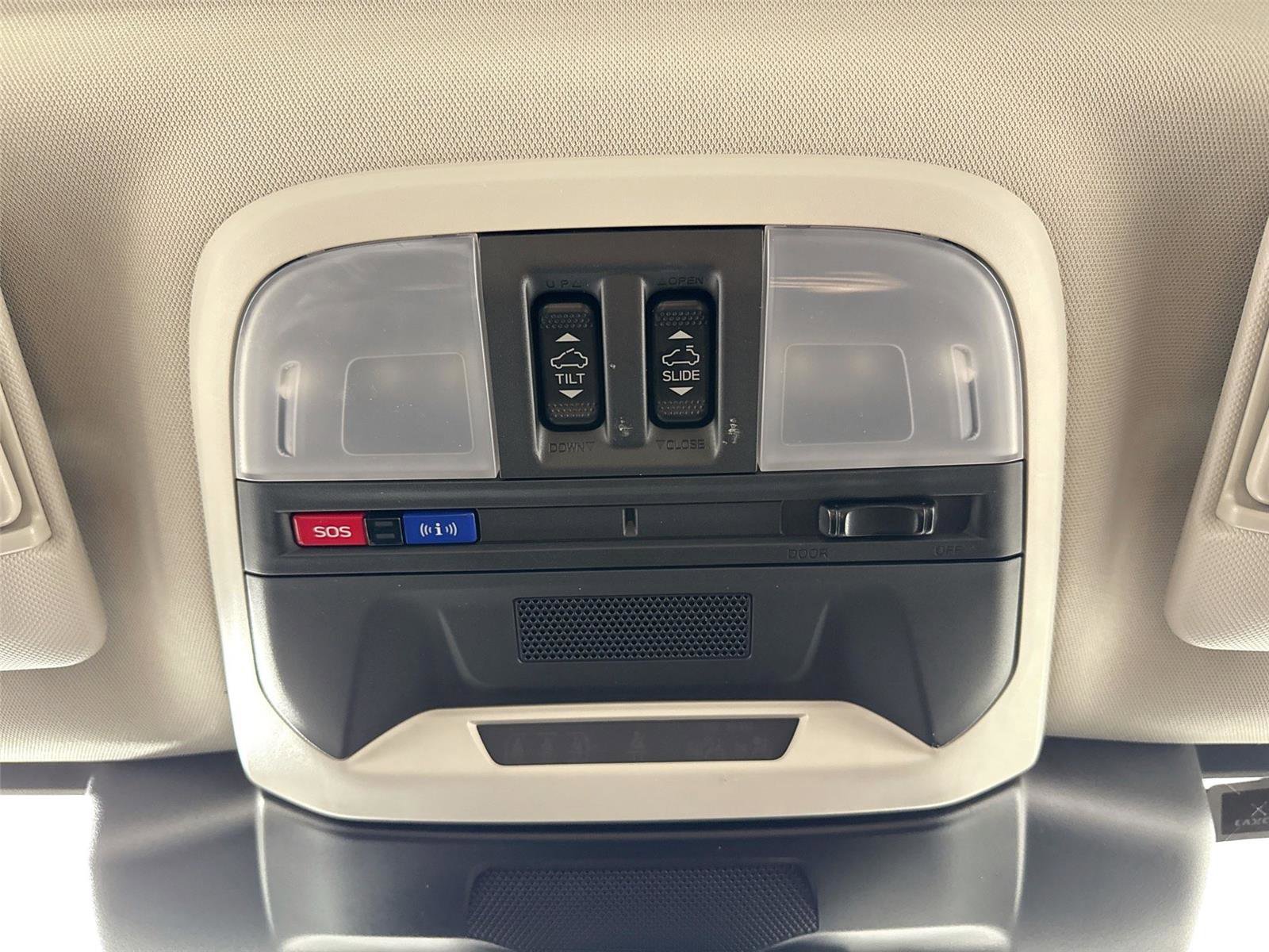 Used 2024 Subaru Crosstrek 2.5i Limited w/ Crosstrek Mirror Package image 23