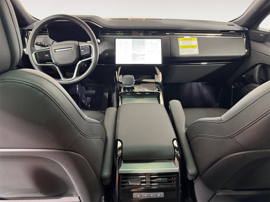 New 2025 Land Rover Range Rover Sport SE image 10