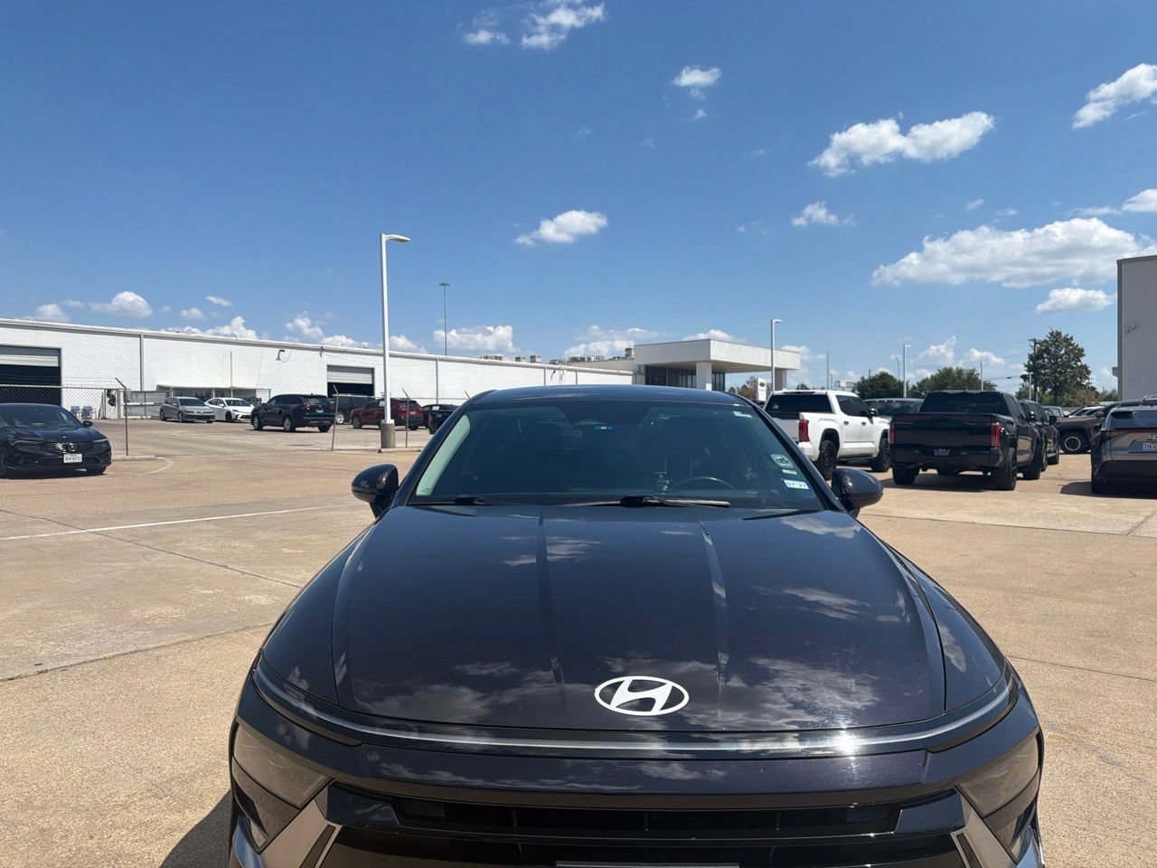 Used 2024 Hyundai Sonata SEL FWD image 2