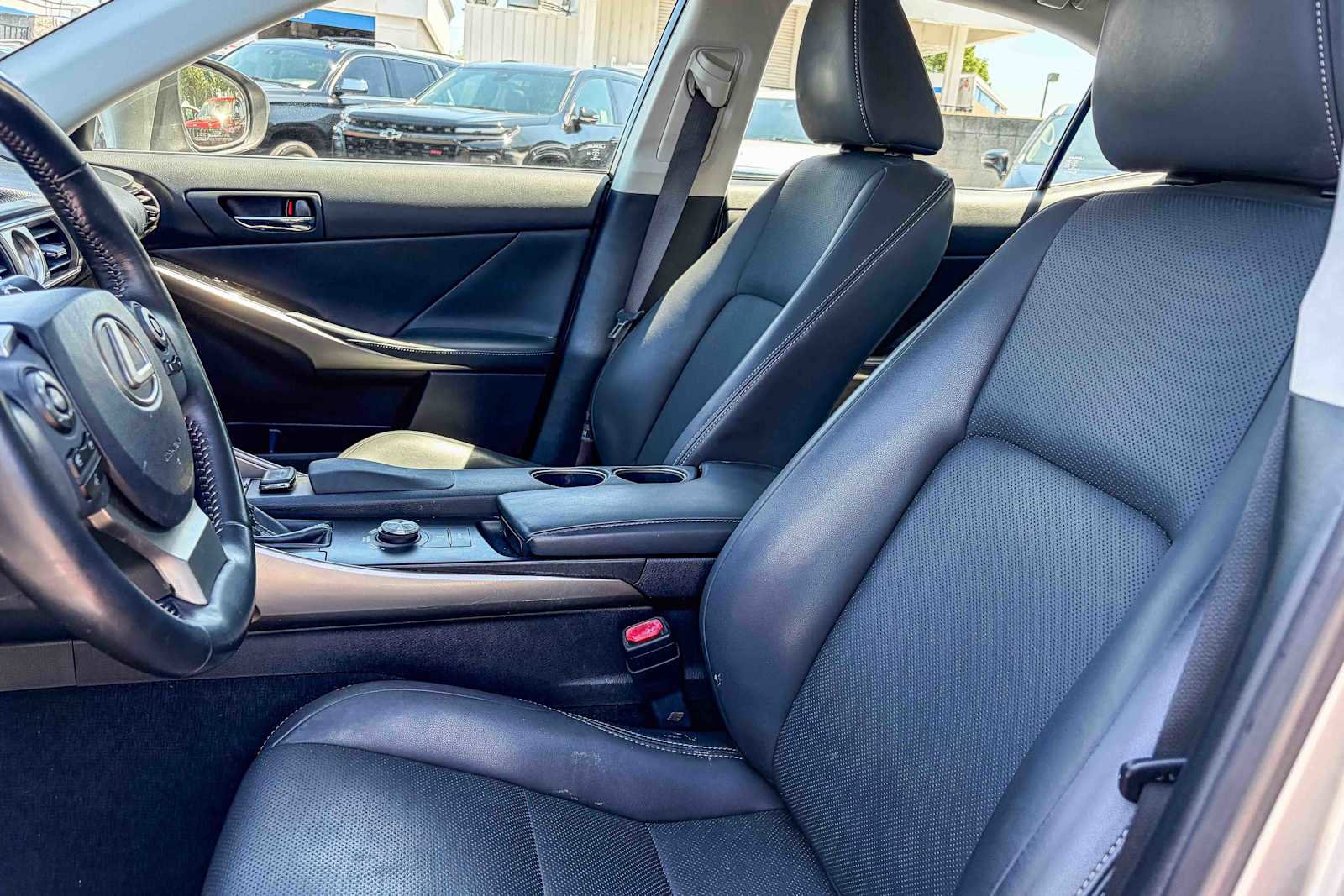 Used 2015 Lexus IS 250 w/ Navigation System Package RWD image 16