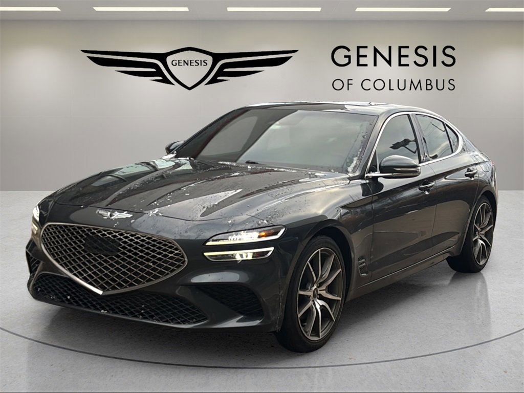 Used 2023 Genesis G70 2.0T image 1
