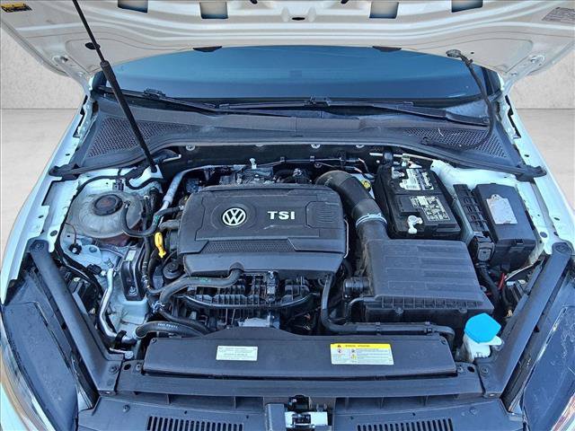 Used 2021 Volkswagen GTI SE FWD image 22