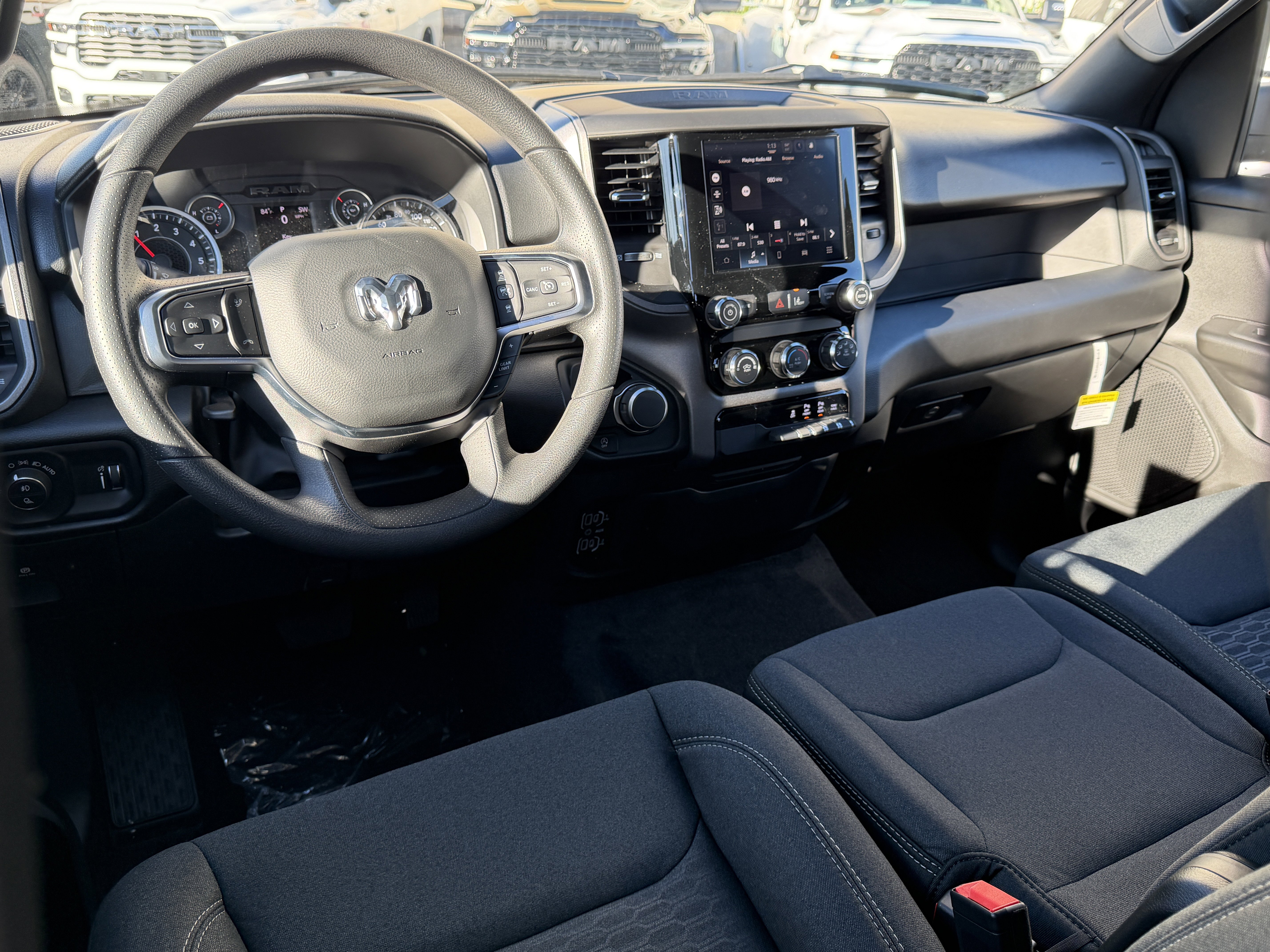 New 2026 RAM 1500 Express image 27