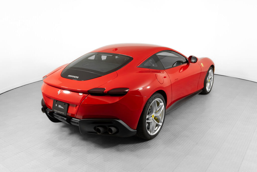 Certified 2021 Ferrari Roma image 7