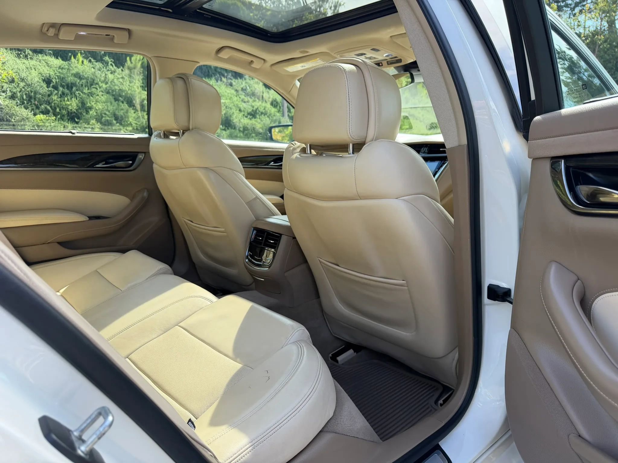 Used 2014 Cadillac CTS Premium RWD image 18