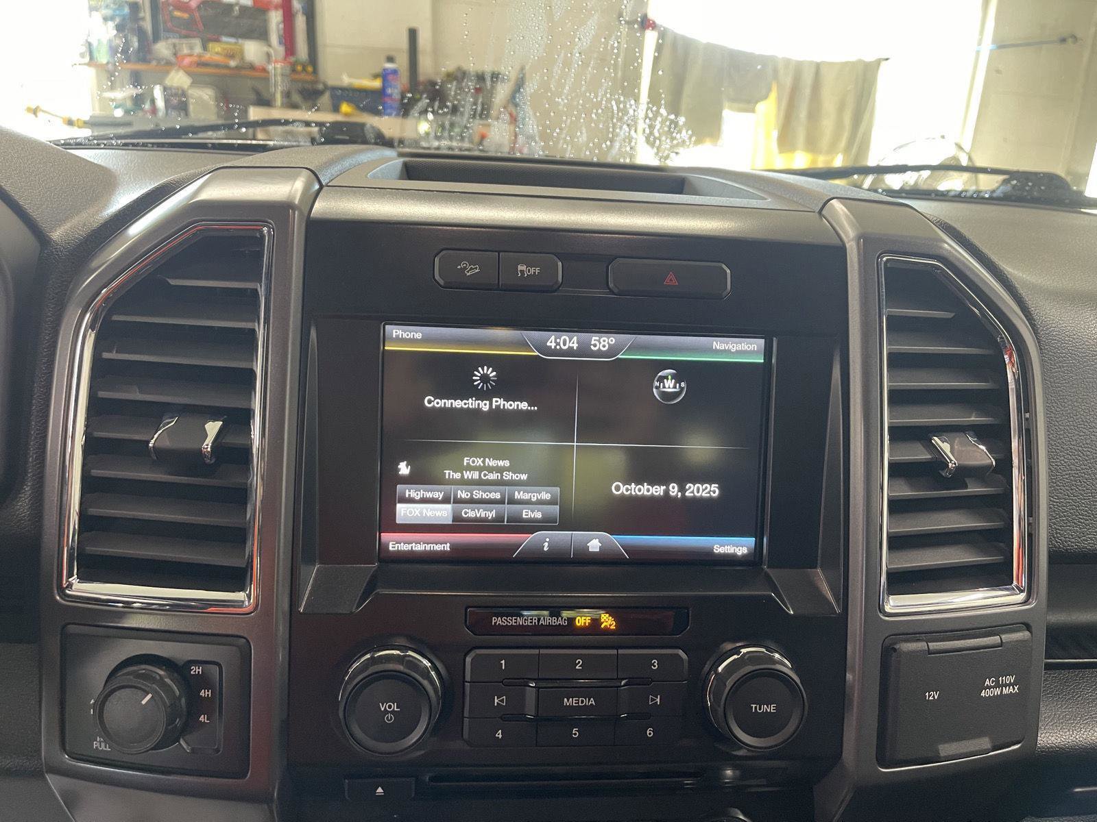 Used 2015 Ford F150 XLT w/ Equipment Group 302A Luxury image 17