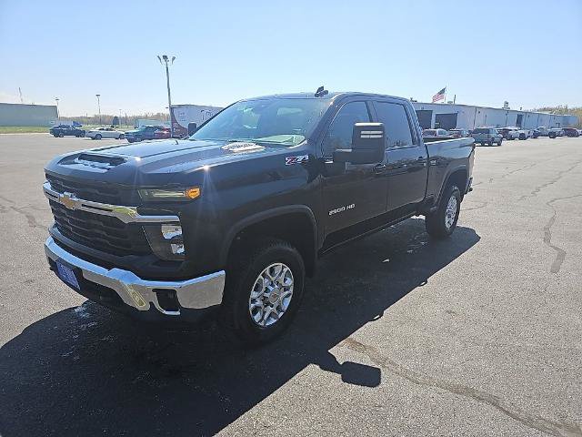 New 2026 Chevrolet Silverado 2500 LT AWD/4WD image 2