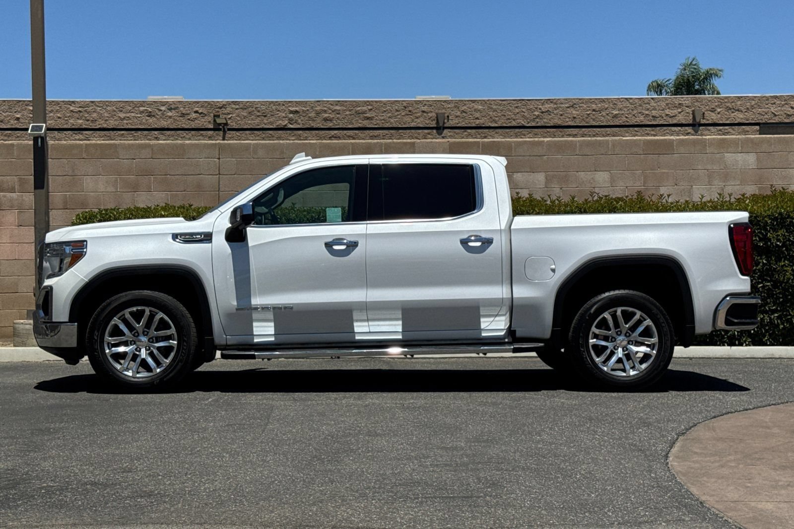 Certified 2021 GMC Sierra 1500 SLT w/ SLT Premium Package RWD image 7