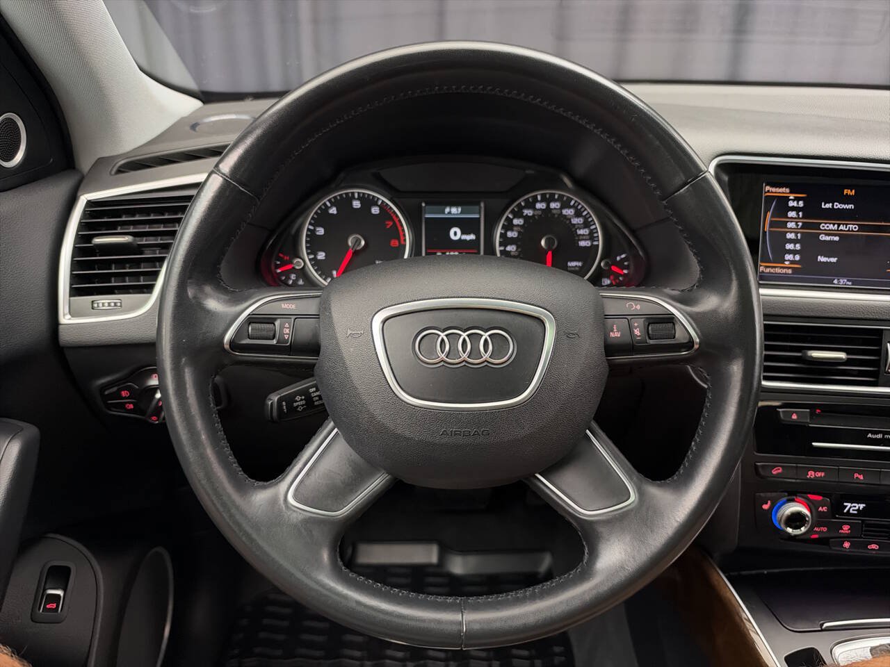 Used 2016 Audi Q5 2.0T Premium Plus w/ Technology Package AWD/4WD image 12