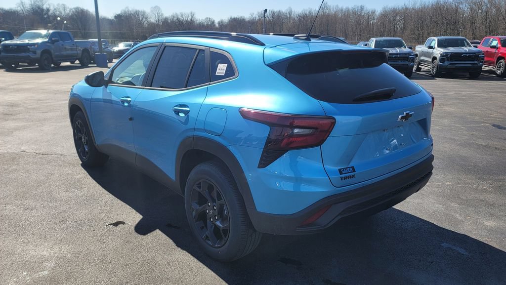 New 2026 Chevrolet Trax LT w/ Driver Confidence Package FWD image 9
