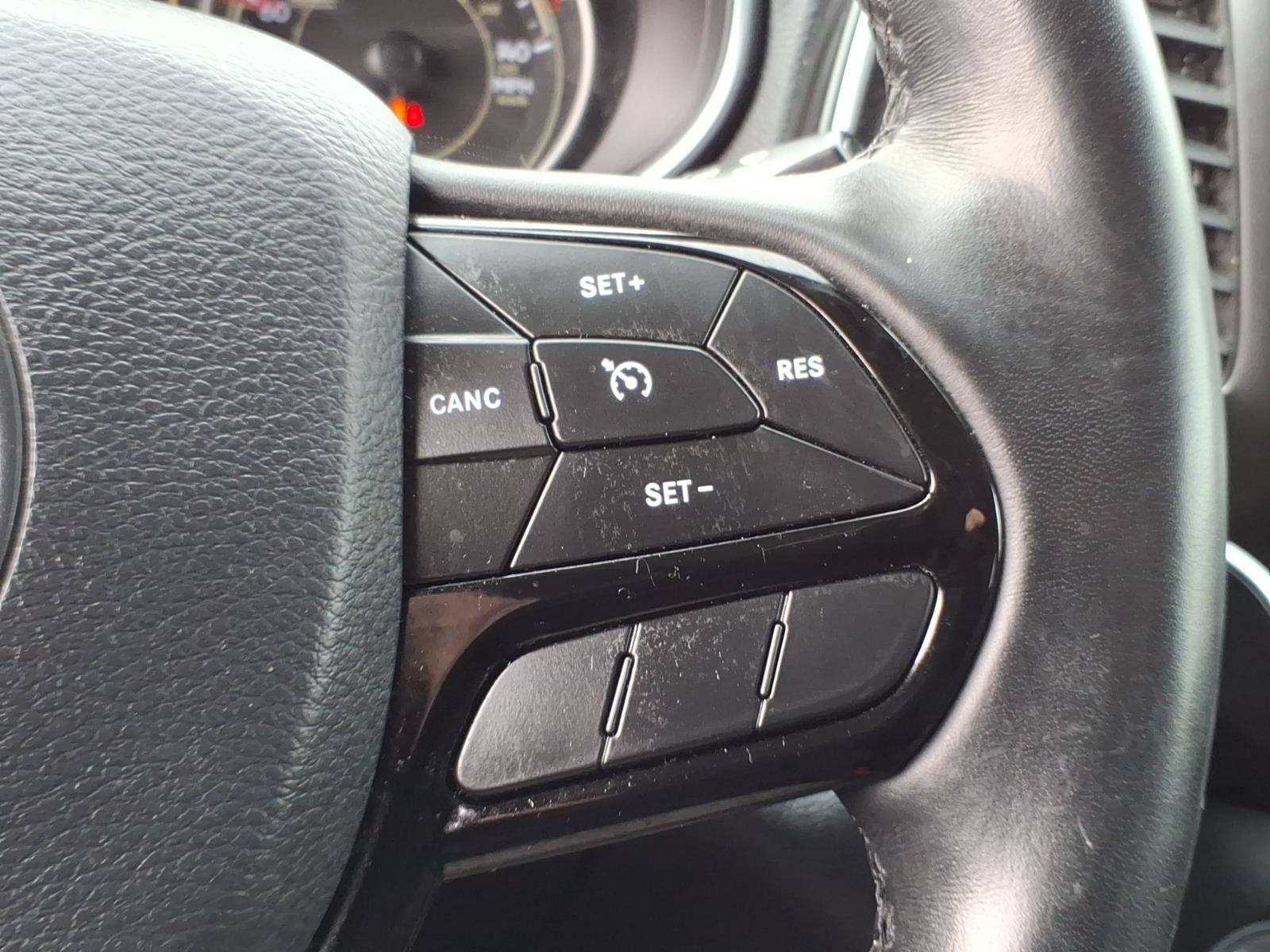 Certified 2020 Jeep Cherokee Latitude Plus image 20